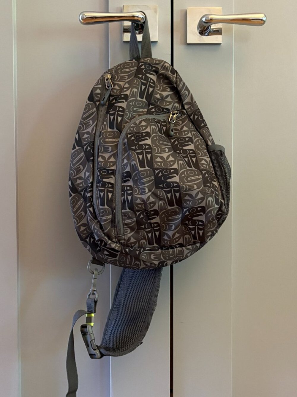 Native Northwest Sling Pack - Thunderbird and Whale